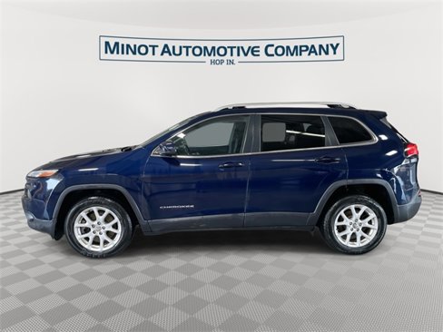 Used 2015 Jeep Cherokee Latitude w/ Cold Weather Group image 5