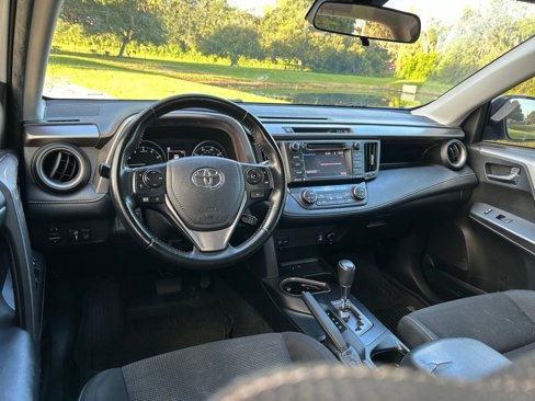 Used 2018 Toyota RAV4 XLE image 11