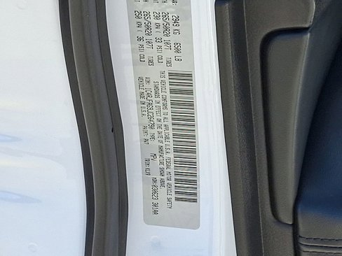 Used 2018 Jeep Grand Cherokee Altitude image 26