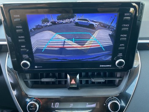 Used 2022 Toyota Corolla LE image 15
