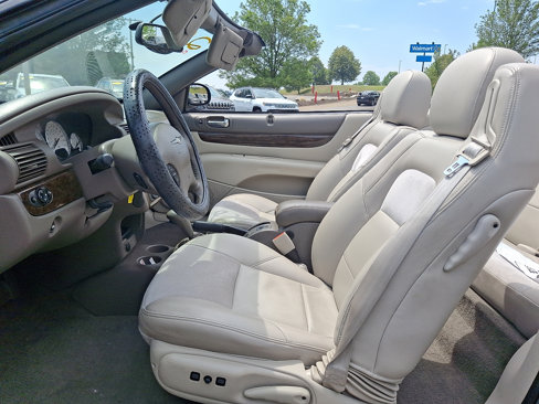 Used 2006 Chrysler Sebring Limited w/ Electronics Convenience Group image 14