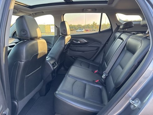 Used 2018 GMC Terrain SLT w/ Preferred Package image 7
