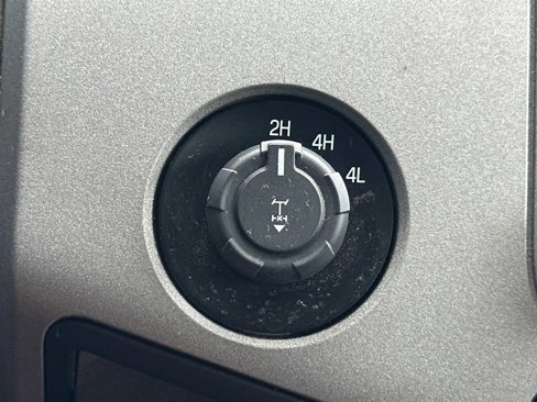 Used 2016 Ford F250 XLT w/ XLT Premium Package image 18
