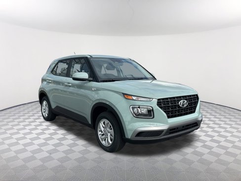 New 2026 Hyundai Venue SE image 3
