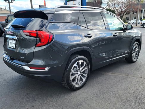 Used 2020 GMC Terrain SLT w/ Preferred Package image 6
