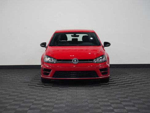 Used 2016 Volkswagen Golf 4-Door image 4