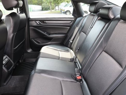 Used 2022 Honda Accord Sport image 25