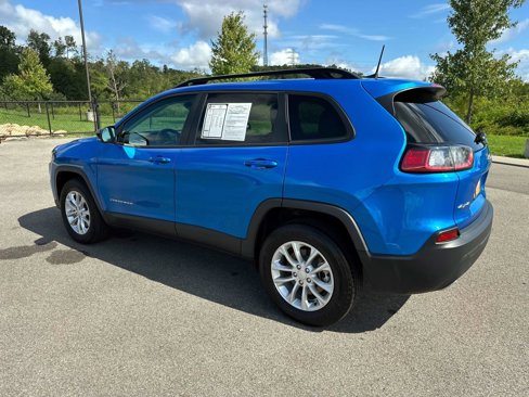 Used 2022 Jeep Cherokee Latitude Lux image 6