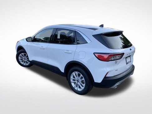 Certified 2022 Ford Escape SE image 4