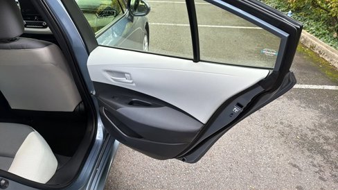Used 2023 Toyota Corolla LE image 22