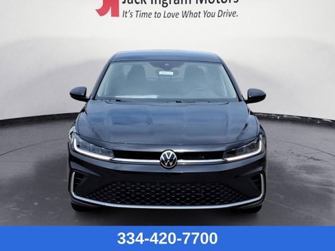 New 2025 Volkswagen Jetta SE image 8