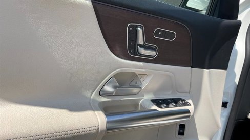 Used 2023 Mercedes-Benz GLA 250 4MATIC image 14