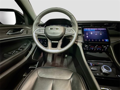 Used 2022 Jeep Grand Cherokee Limited 4xe image 34