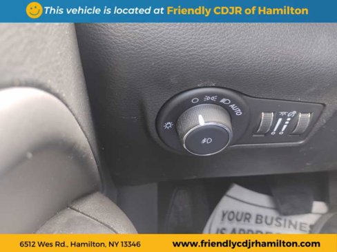 Used 2022 Jeep Compass Trailhawk image 17