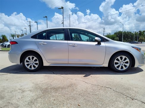 Used 2023 Toyota Corolla LE image 12