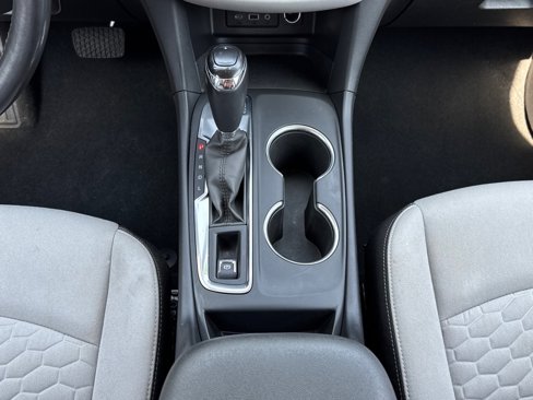 Used 2019 Chevrolet Equinox LT image 12