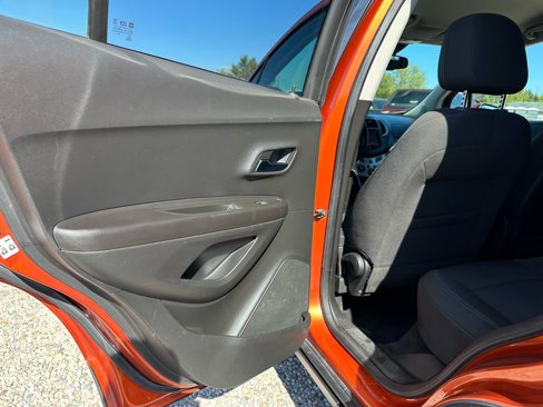 Used 2016 Chevrolet Trax LT image 29