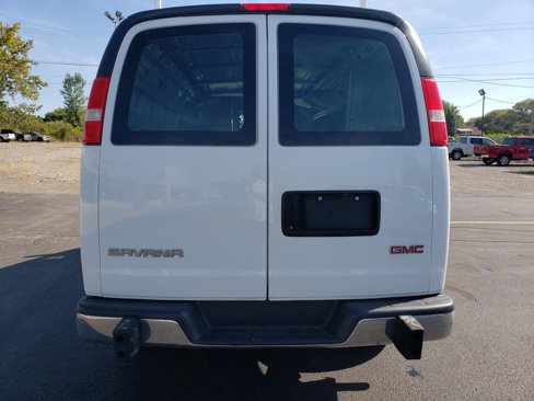 Used 2017 GMC Savana 2500 image 6