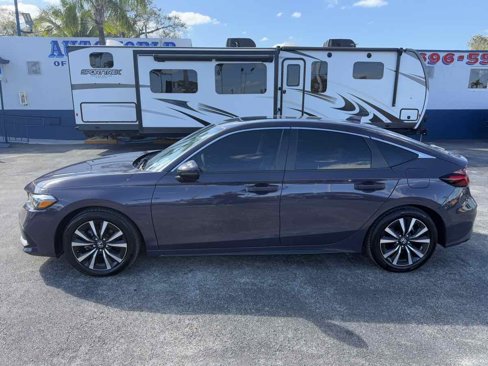Used 2024 Honda Civic EX-L image 6