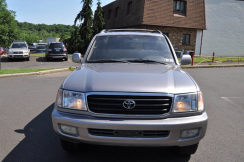 Used 2001 Toyota Land Cruiser image 4