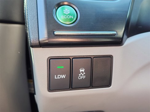 Used 2013 Honda Civic Hybrid Sedan image 28