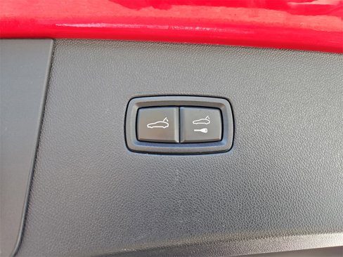 Used 2021 Porsche Cayenne Coupe image 28