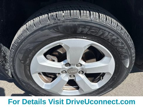 Used 2017 Jeep Compass Latitude w/ Popular Equipment Group image 28