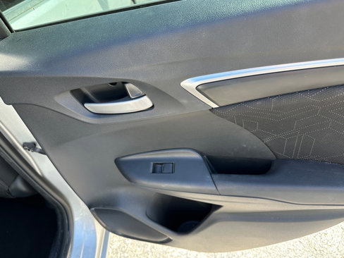 Used 2015 Honda Fit EX-L image 23