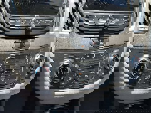 Used 2021 Chevrolet Malibu LT image 20