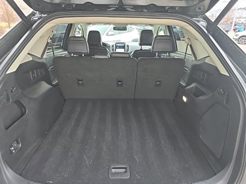 Used 2024 Ford Edge Titanium image 13