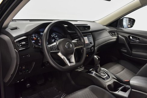 Used 2017 Nissan Rogue S image 11