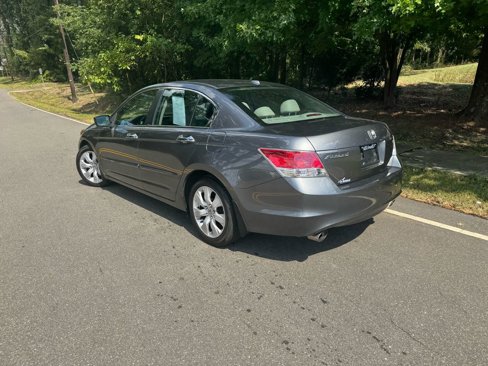 Used 2010 Honda Accord EX-L image 11