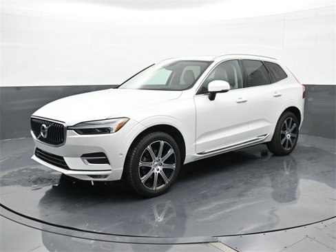 Used 2021 Volvo XC60 T5 Inscription w/ Advanced Package image 1