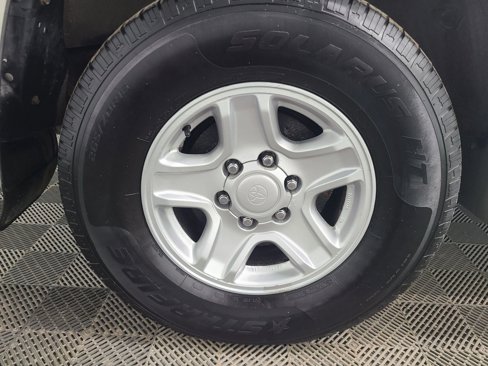 Used 2002 Toyota 4Runner SR5 image 15