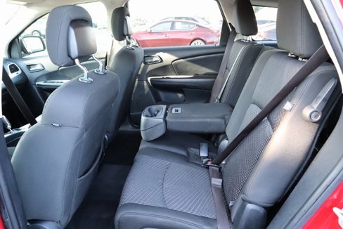 Used 2020 Dodge Journey SE w/ Blacktop Package image 21