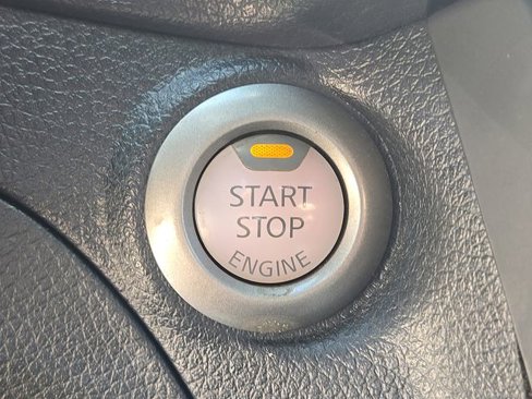 Used 2016 Nissan Sentra SV image 26