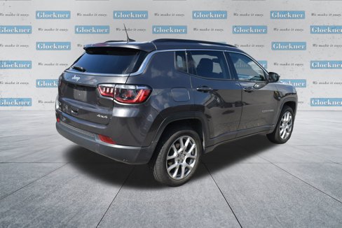 Used 2022 Jeep Compass Latitude image 4
