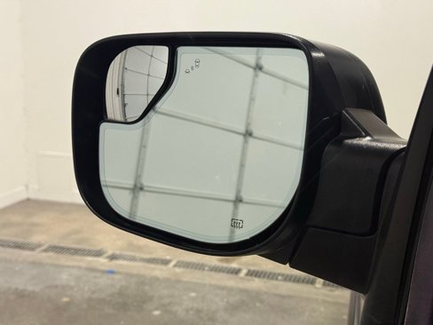 Used 2020 Nissan Titan PRO-4X image 13