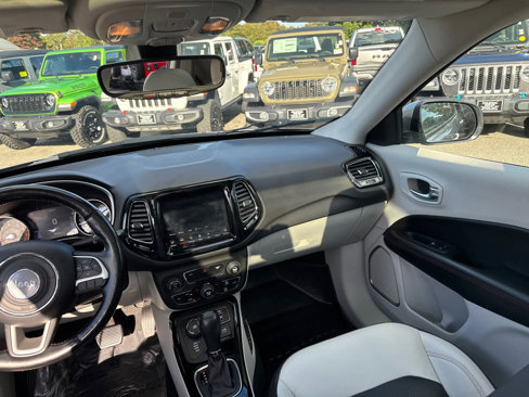 Used 2020 Jeep Compass Limited image 36