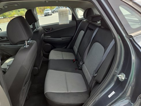 Used 2019 Hyundai Kona SE image 12