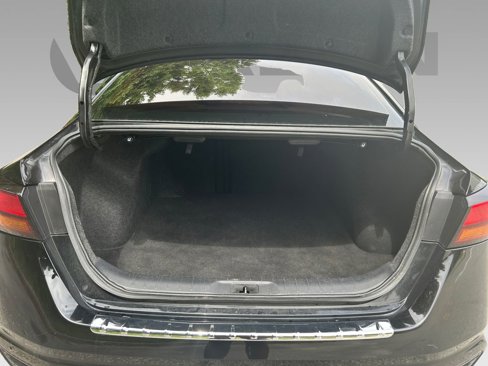 Used 2022 Nissan Altima 2.5 SV image 17