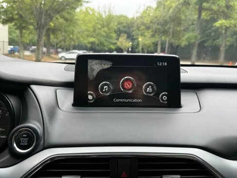 Used 2018 MAZDA CX-9 Touring image 11