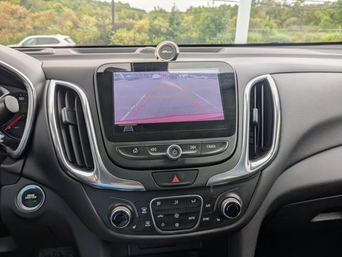 Used 2020 Chevrolet Equinox LT image 15