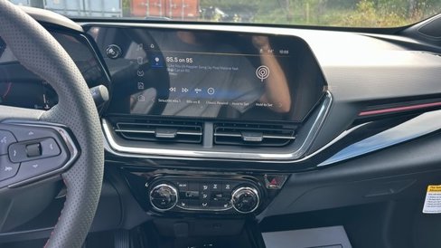 New 2026 Chevrolet Trax RS image 23
