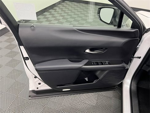 Used 2025 Lexus UX 300h FWD image 9