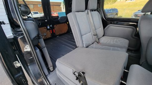 Used 2010 Ford Transit Connect XLT image 39