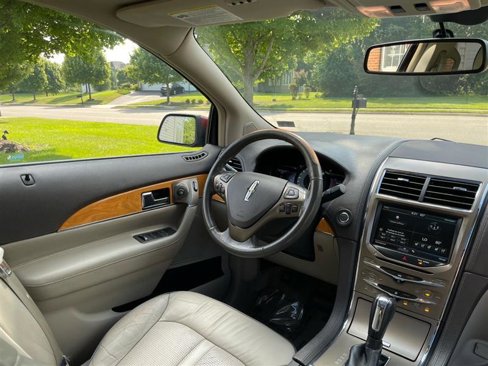 Used 2014 Lincoln MKX AWD w/ Equipment Group 101A image 48