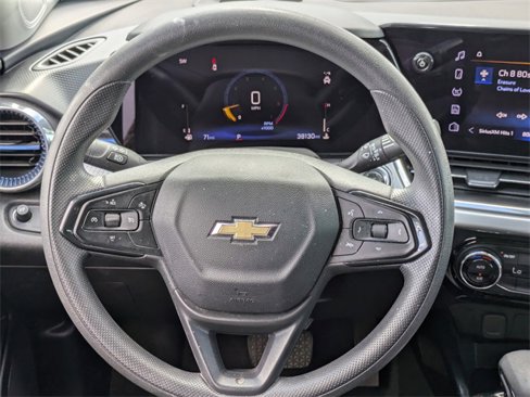 Used 2024 Chevrolet Trax LT image 17