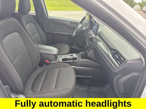 Used 2025 Ford Escape Active w/ Cold Weather Package image 12