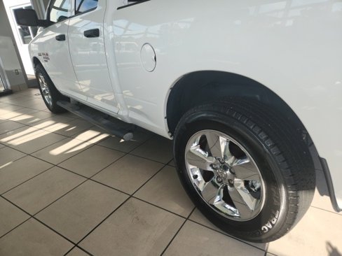 Used 2019 RAM 1500 Tradesman w/ Tradesman SXT Package image 17